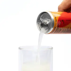 Rebel Rabbit Mild Hare Delta 9 Seltzer 4 Pack - Grapefruit (20 mg Total Delta 9 THC) - Detail